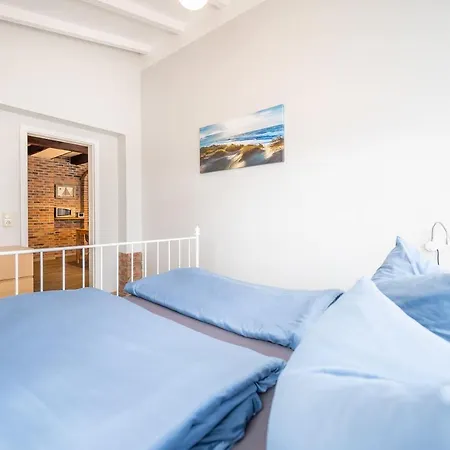 Апарт-готель Haus Ferienglueck Sauna Im Haus Sellin (Rugen)