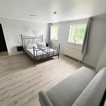 Haus Ferienglueck Sauna Im Haus Апарт-готель Sellin (Rugen)