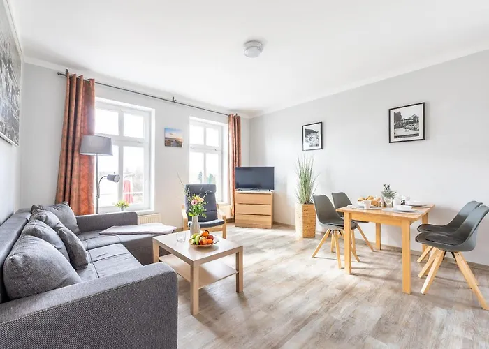 아파트호텔 Haus Ferienglueck Sauna Im Haus Sellin (Rugen)